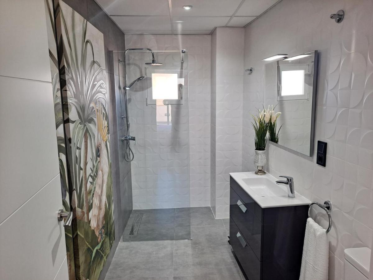 Levante Suites Benidorm Exteriör bild