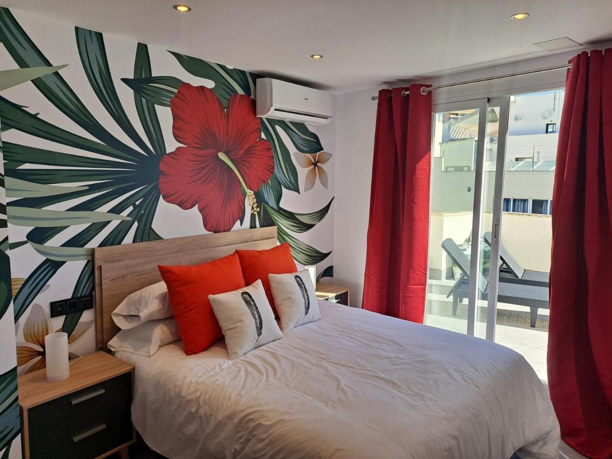 Levante Suites Benidorm Exteriör bild