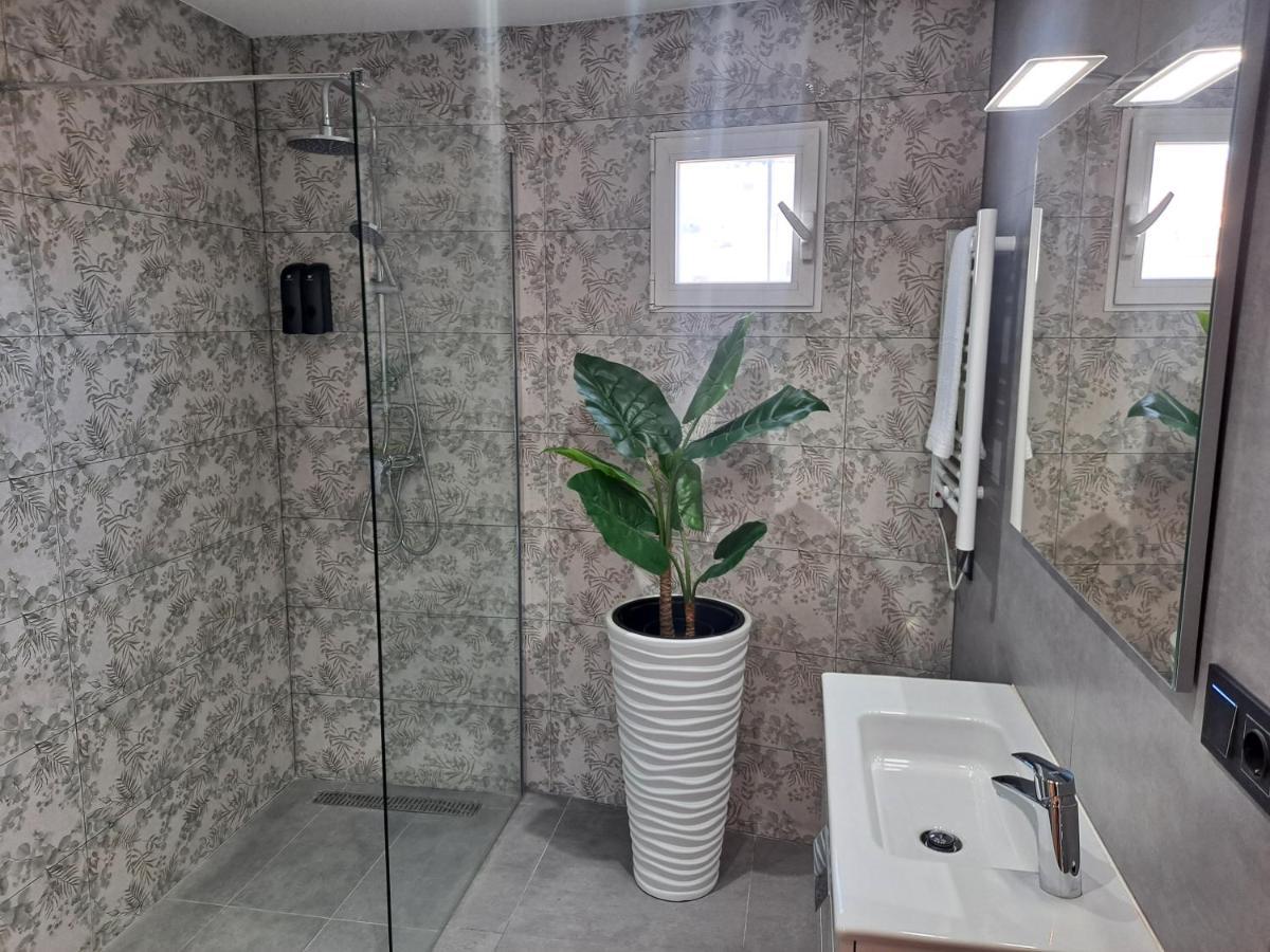 Levante Suites Benidorm Exteriör bild
