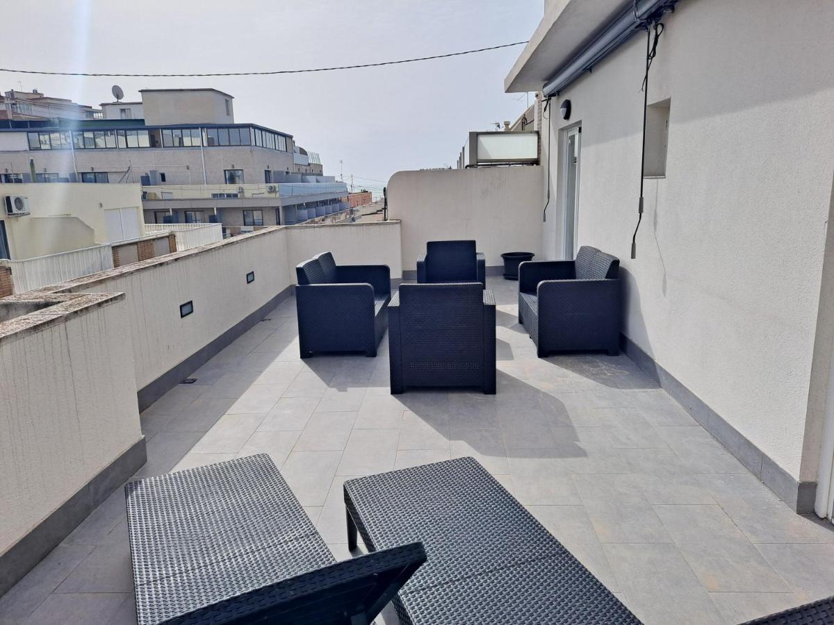 Levante Suites Benidorm Exteriör bild
